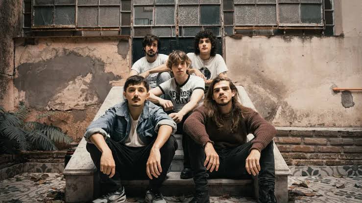 SUPERBICHO: CANCIONES PARA VOLVER A TRANSPIRAR EL ROCK
